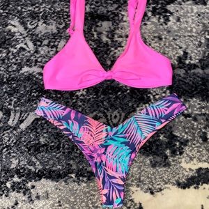BLACKBOUGH SWIM // Neon Tropical Bikini Set